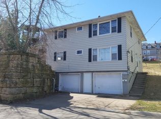 1057 Alice St, Dubuque, IA 52001