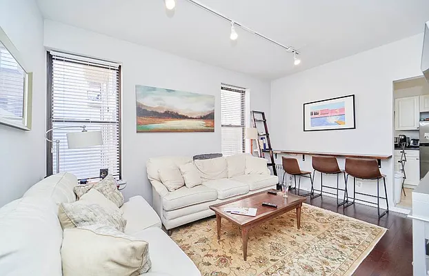 Rented by Living New York | media 8