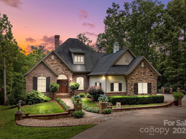 4364 Hager Mountain Ln, Iron Station, NC 28080