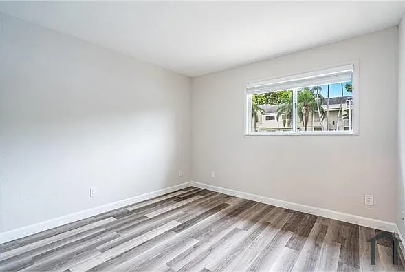 3433 NW 44th St #102 — Photo 13
