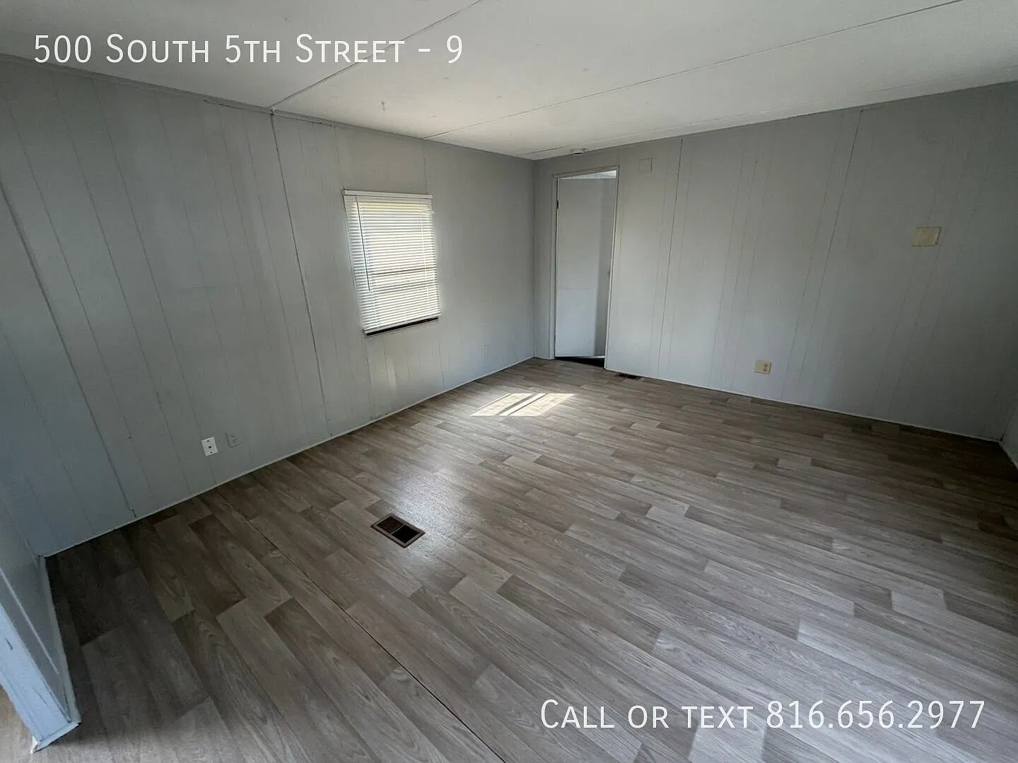 Charming and Affordable 2 Bed, 1.5 Bath Mobile Home Available Now in Odessa! — Photo 4