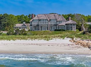 391 Sea View Ave, Barnstable, MA 02630