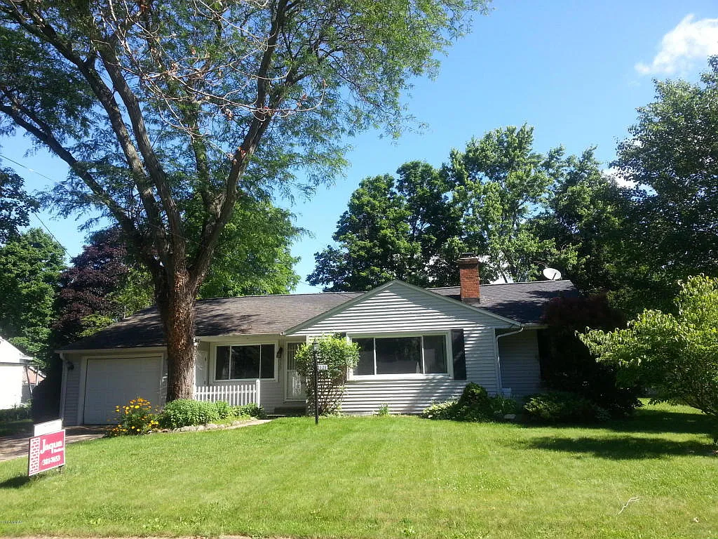 2129 Banbury Rd photo 1
