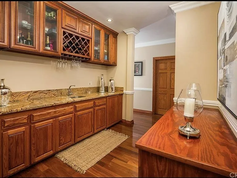 1509 Hollencrest Dr — Photo 8