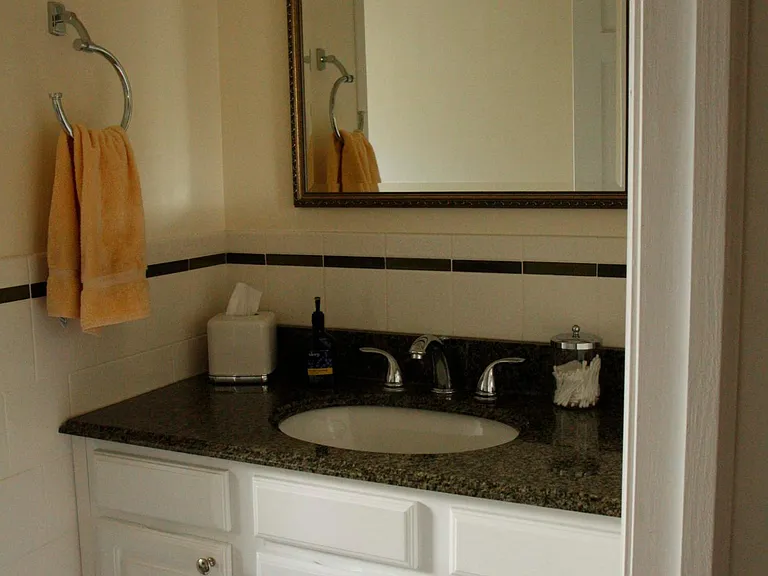 80 N Fullerton Ave #3 — Photo 23