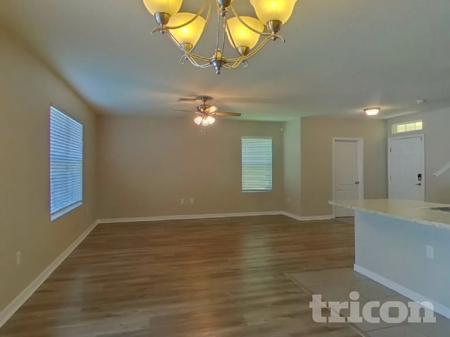 10442 Whispering Hammock Drive Riverview FL — Photo 2