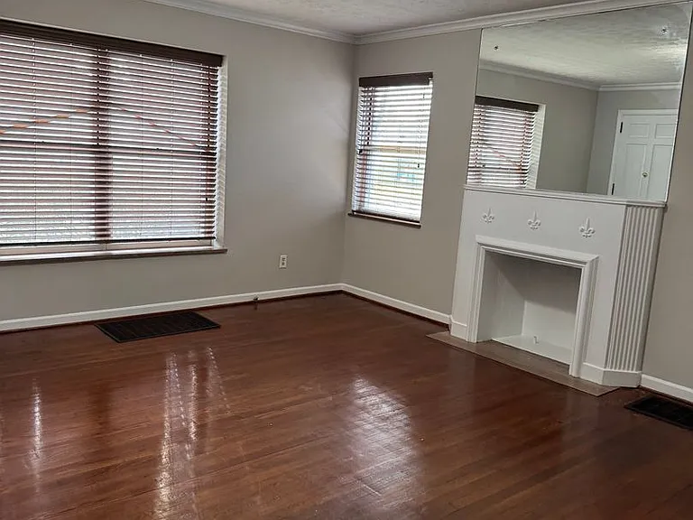 931 Kenwick Rd #B — Photo 6