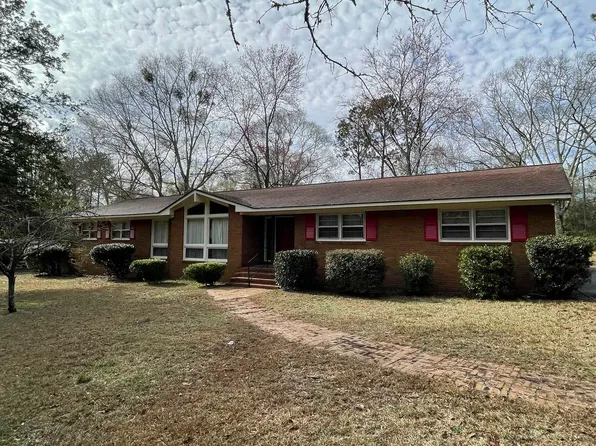 24 Dogwood Ln, Mc Rae, GA 31055