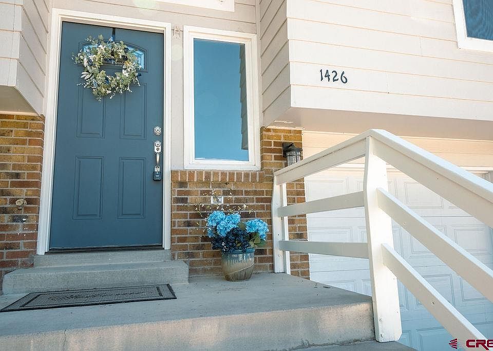 1st image of 1426 Manchester Drive