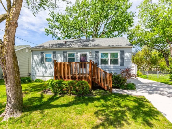 1920 59th St, Des Moines, IA 50322