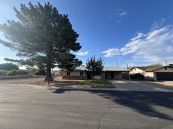 3rd image of 1896 W 14th Dr
