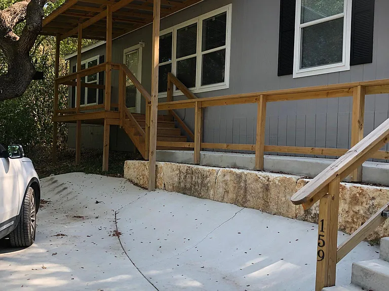159 Deer Ln — Photo 1