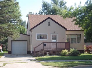 1014 Humiston Ave, Worthington, MN 56187