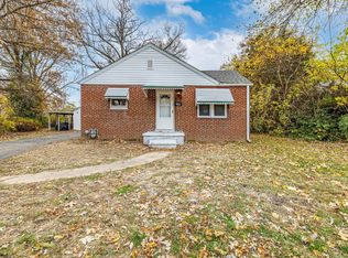 206 Circle Ct, Collinsville, IL