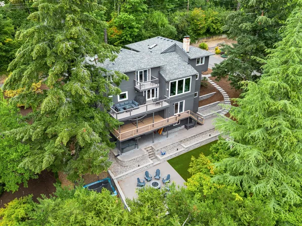 15 SW 68th Ave, Portland, OR 97225