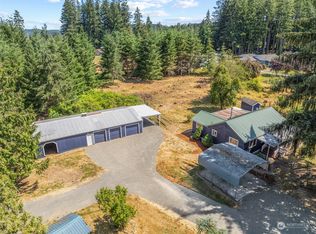 326 Studebaker Rd, Castle Rock, WA 98611