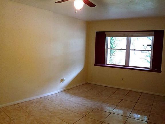 2nd image of 11507 Green Glade Dr