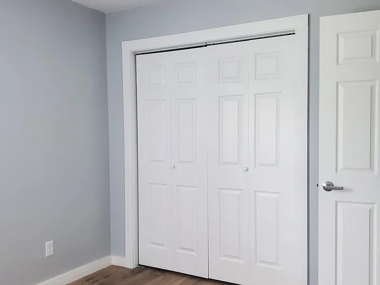 275 W Main St — Photo 11