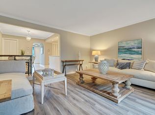 54 Linden Ct, Spring Lake, NJ 07762