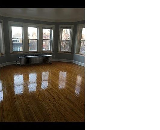 2nd image of 7922 S Wood St #2N