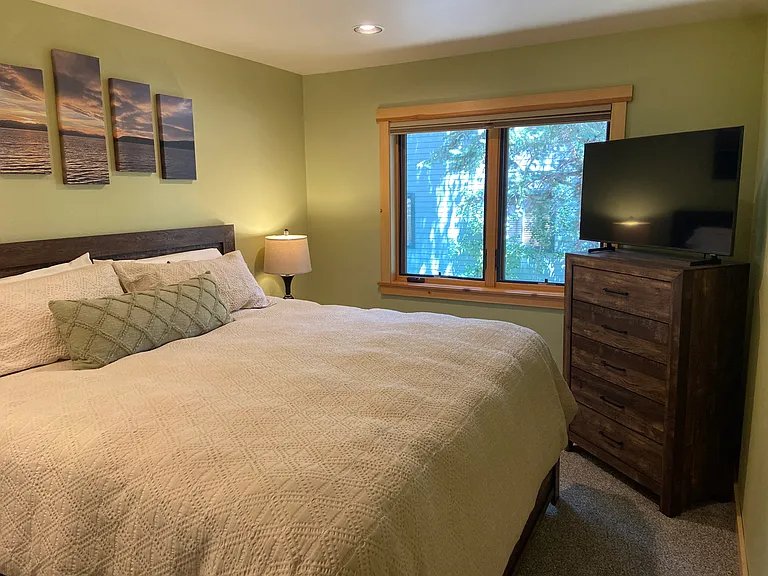 125 Wagon Wheel Rd — Photo 35