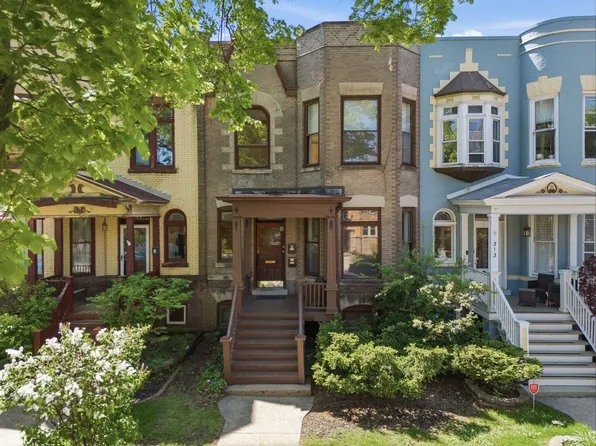 315 S Maple Ave, Oak Park, IL 60302