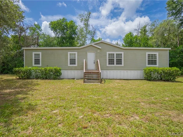 3228 N Oakland Ter, Crystal River, FL 34428