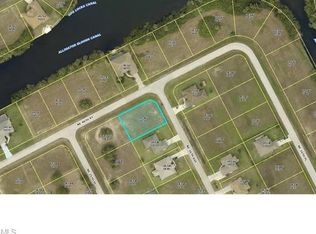 3924 NE 16th Ave, Cape Coral, FL 33909