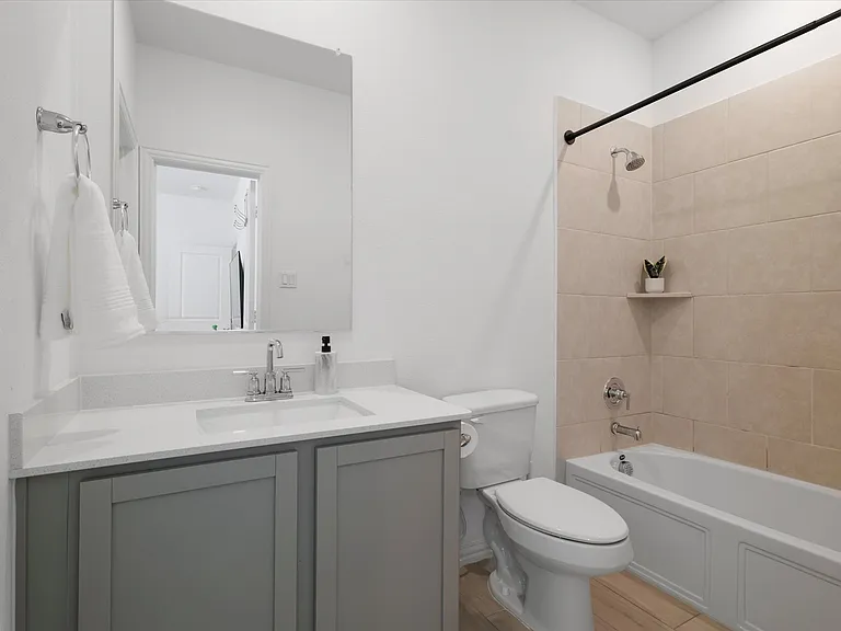 1133 Canuela Way — Photo 21