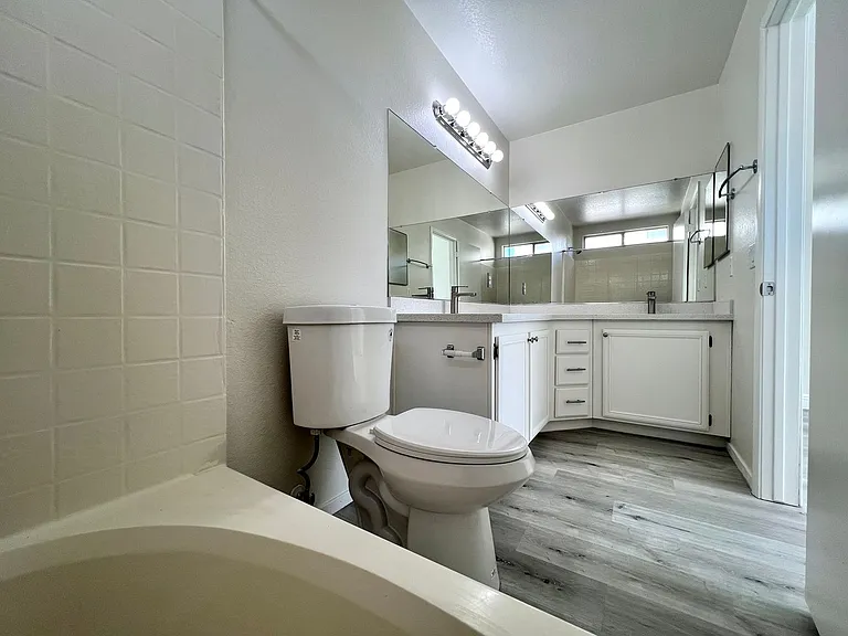 7201 Tame Pl — Photo 44