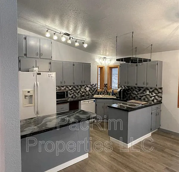 13100 Lupine Rd #1 — Photo 4