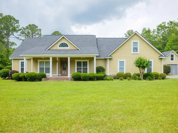 1633 Pineland Ests, Nashville, GA 31639