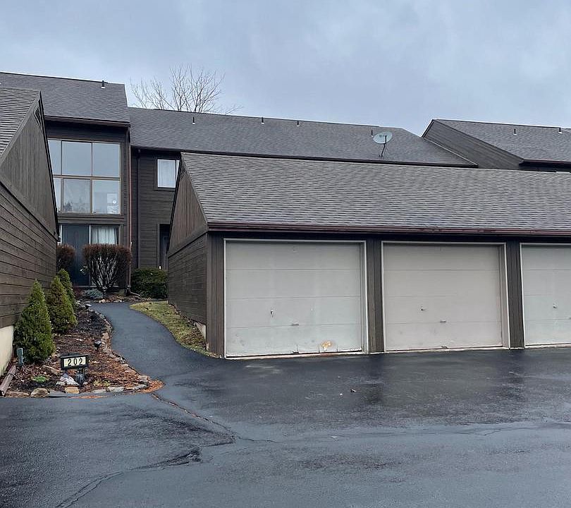 2nd image of 203 Village Rd