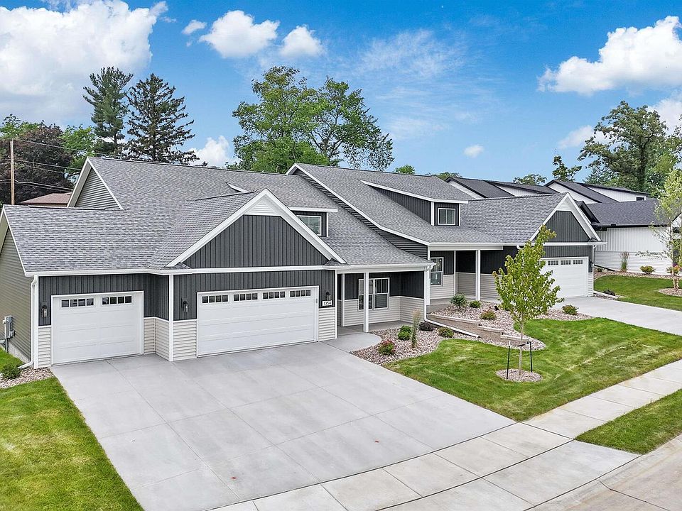 1st image of 1354 Heights Ct