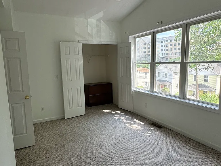 1119 Page St — Photo 4
