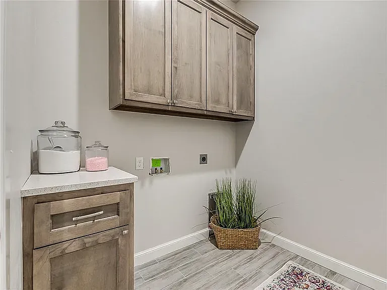 1225 Nay Ave — Photo 16