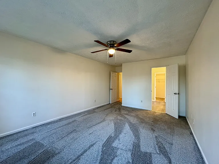 115 Zane Dr — Photo 15