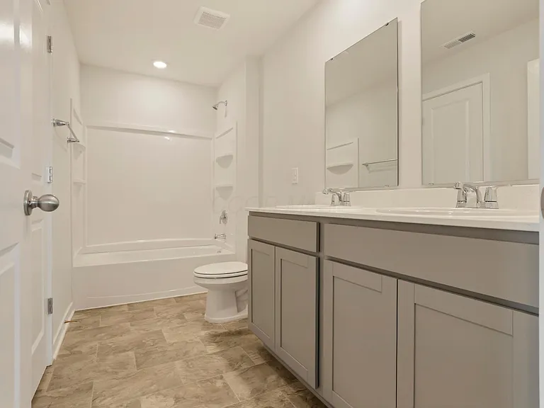 6302 Marinelli Dr N — Photo 26