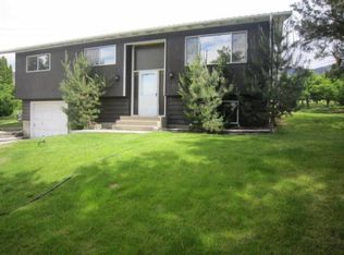 5820 Battermann Rd, East Wenatchee, WA 98802