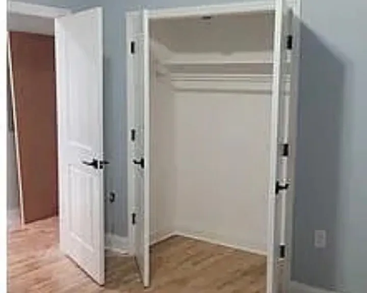 61 Linden Ave #12L — Photo 2
