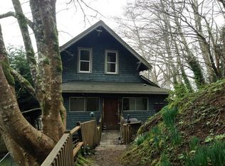 1842 Grand Ave, Astoria, OR 97103