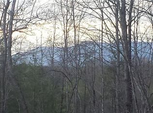 1115 N Franklin Rd, Mount Airy, NC 27030