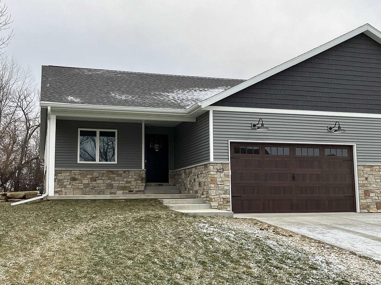 307 Starkweather Dr, Beaver Dam, WI 53916 Zillow