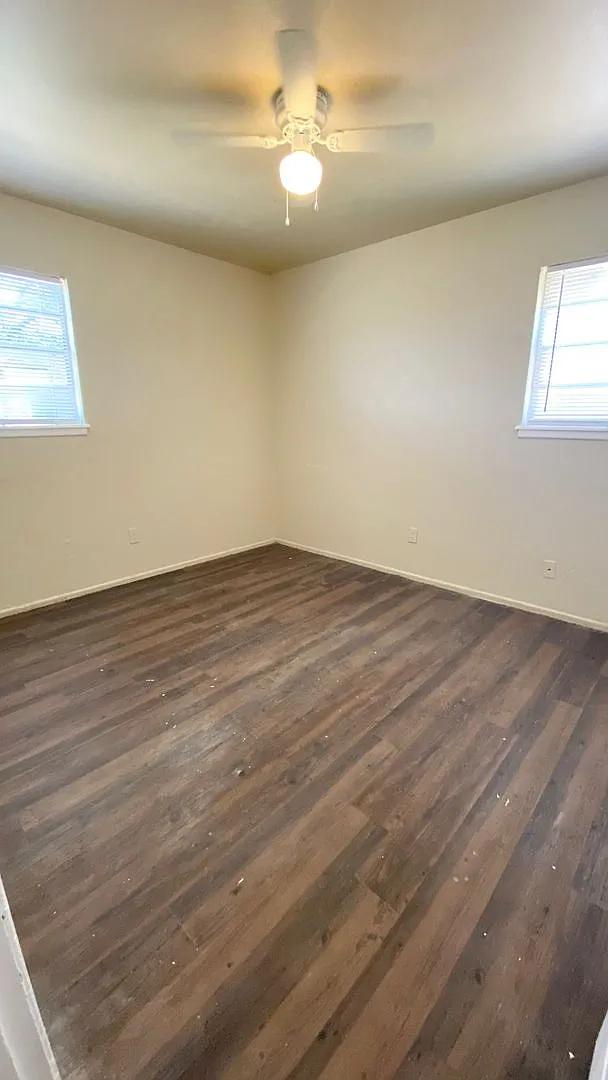 $0 First Month's Rent / $0 Deposit at Move-in — Photo 3
