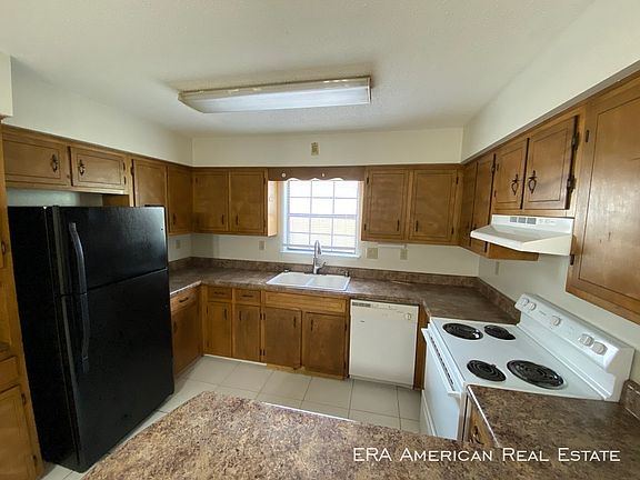 5th image of 1739 Bayshore Dr
