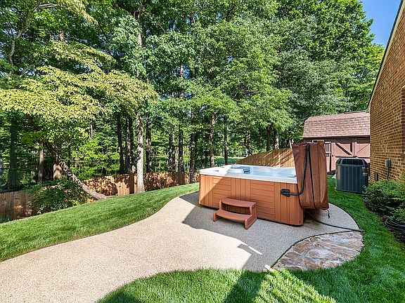 Winter hot tub/summer pool