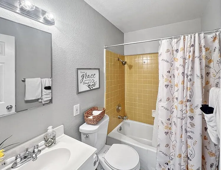 5118 Savannah St — Photo 17