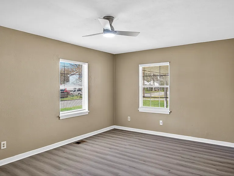 3932 Atlanta Dr — Photo 9