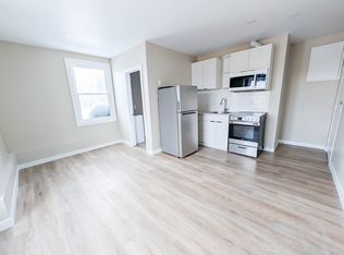 5824 Main St #A, Niagara Falls, ON