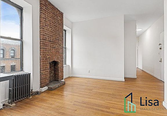 5th image of 201 W 81st St APT 5C